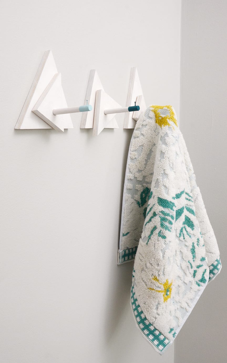 DIY Rustic Towel Rack - Maison de Pax