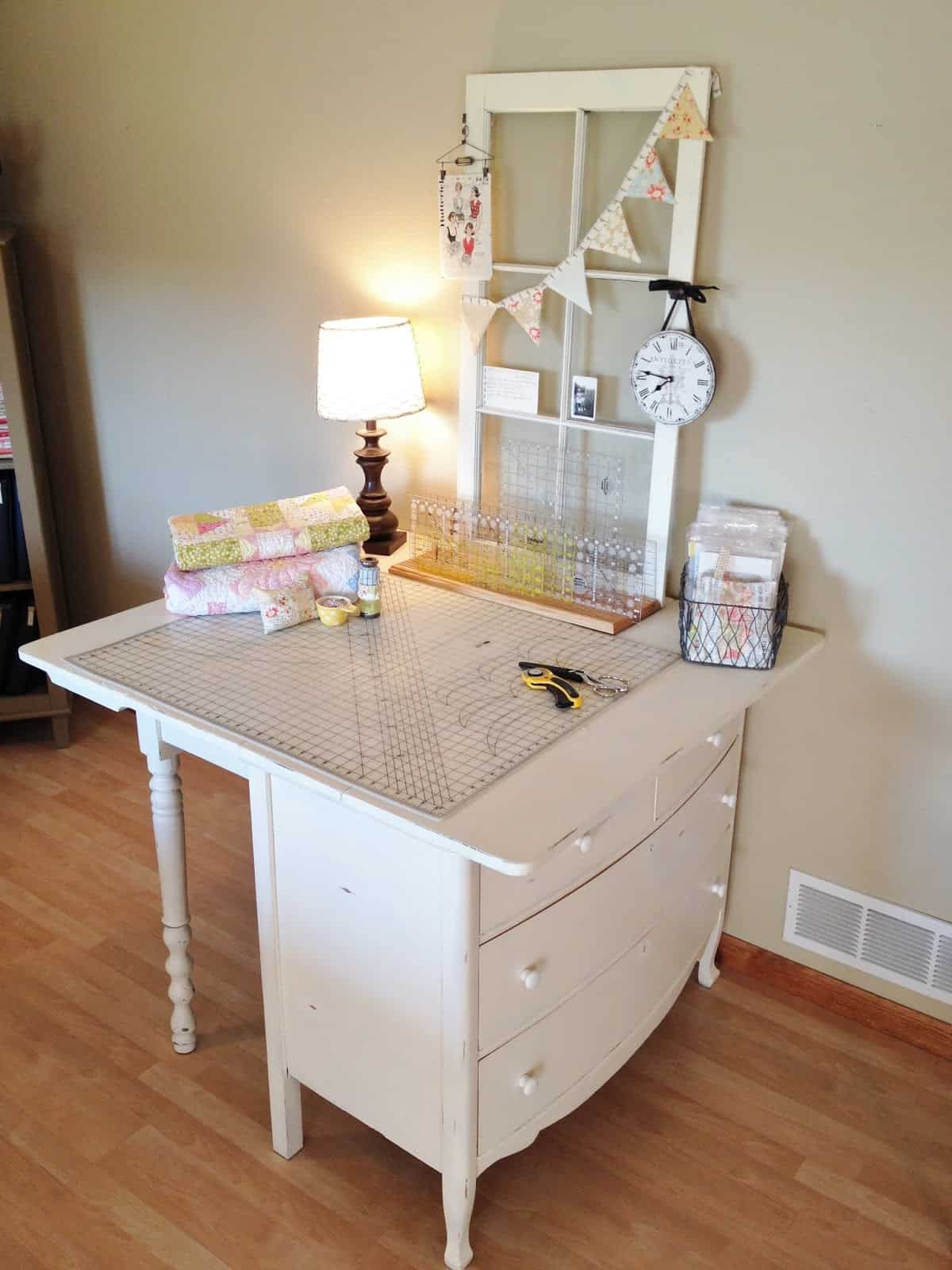 Large Foldaway Mobile Craft Sewing Table Cabinet in White Storage Craft  Hobby Desk