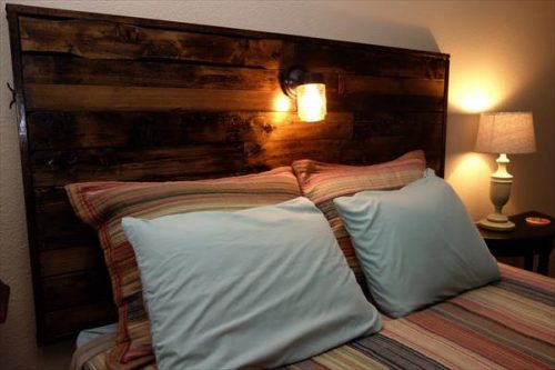 30 Beautiful DIY Pallet Headboard Ideas to Upgrade Your Room