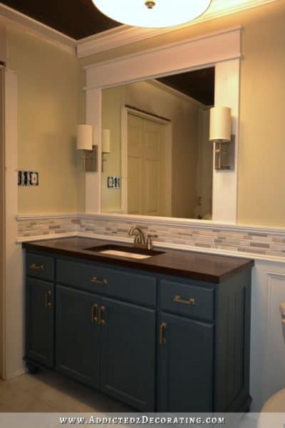 15 DIY Vanity Mirrors For A Custom Look