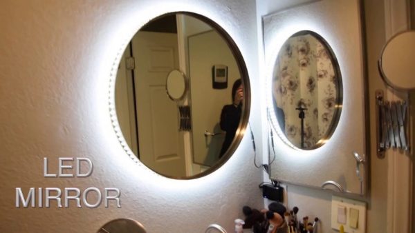 15 DIY Vanity Mirrors For A Custom Look