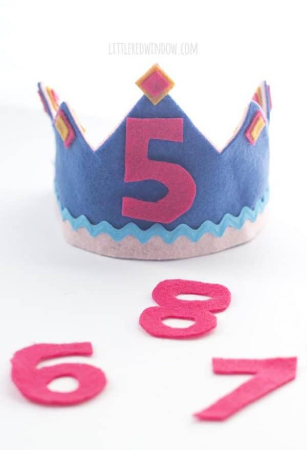 38 DIY Crowns and Tiaras - Class Things Up!