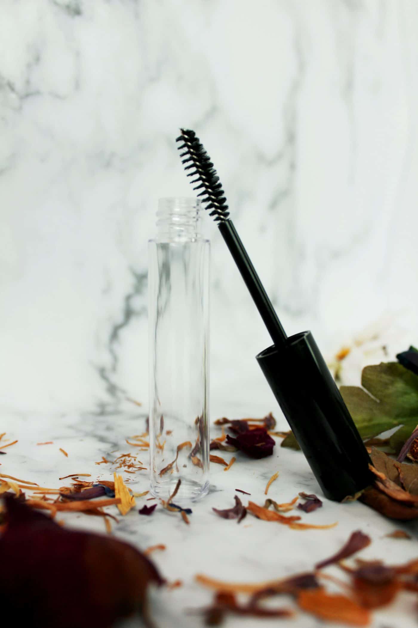 DIY Eyelash Serum Recipe for Natural Lash Growth